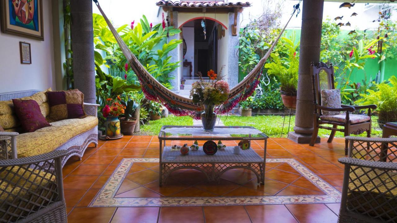 Bed and breakfast Casa Antigua San Salvador