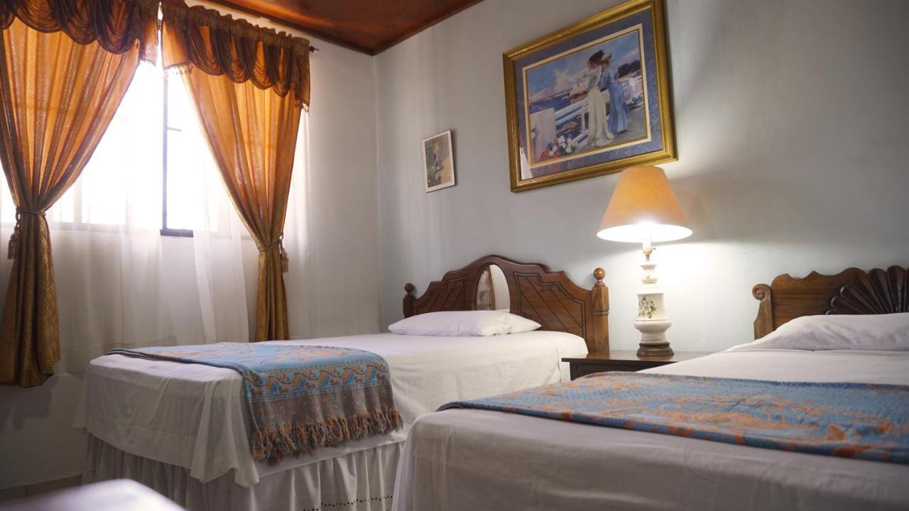 Bed and breakfast Casa Antigua San Salvador